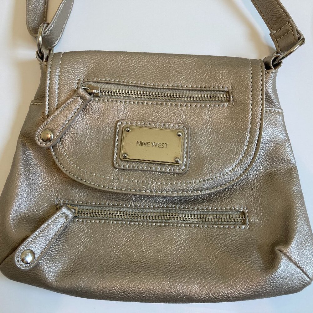 Fossil Silver Metallic Crossbody Handbag